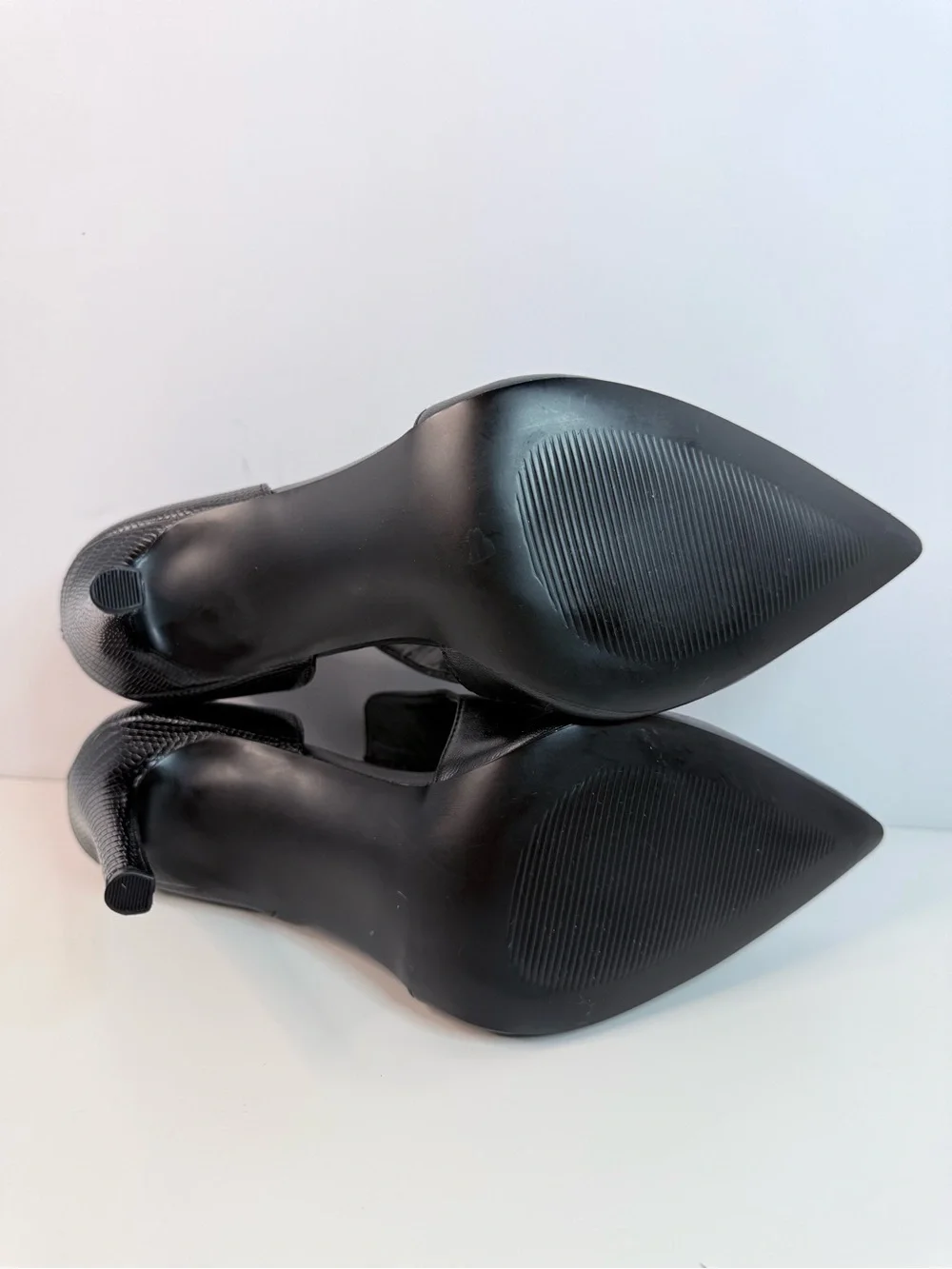 Steve Madden Black Croc-Embossed Pointed Toe D’Orsay Stiletto Pumps 8.5